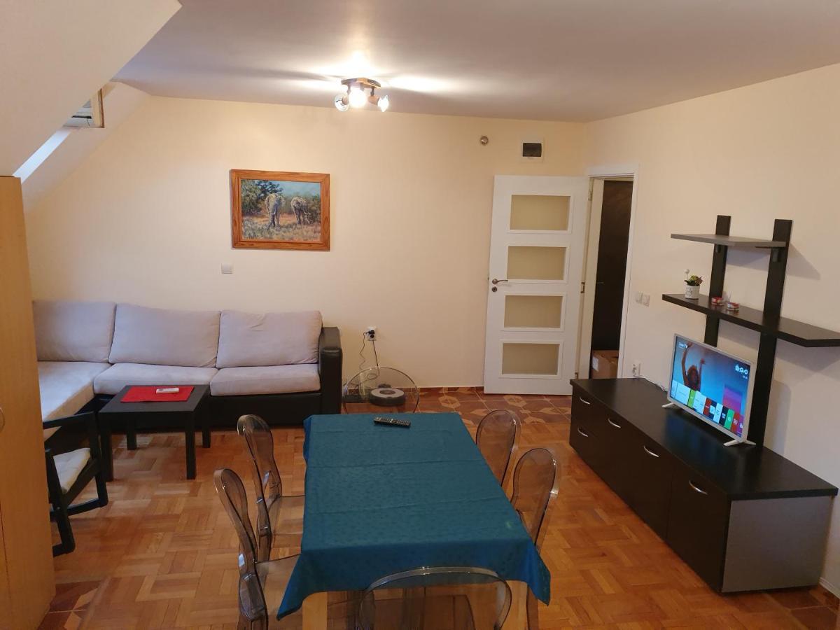 רוסה Malavi Square Top Center Apartment! Comfort&Clean! מראה חיצוני תמונה